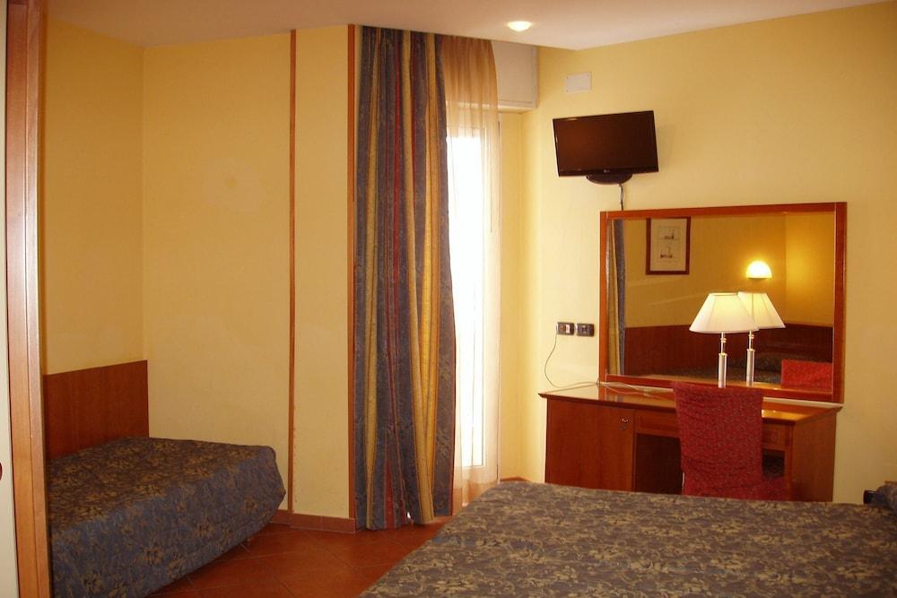 Hotel Audi Frontemare