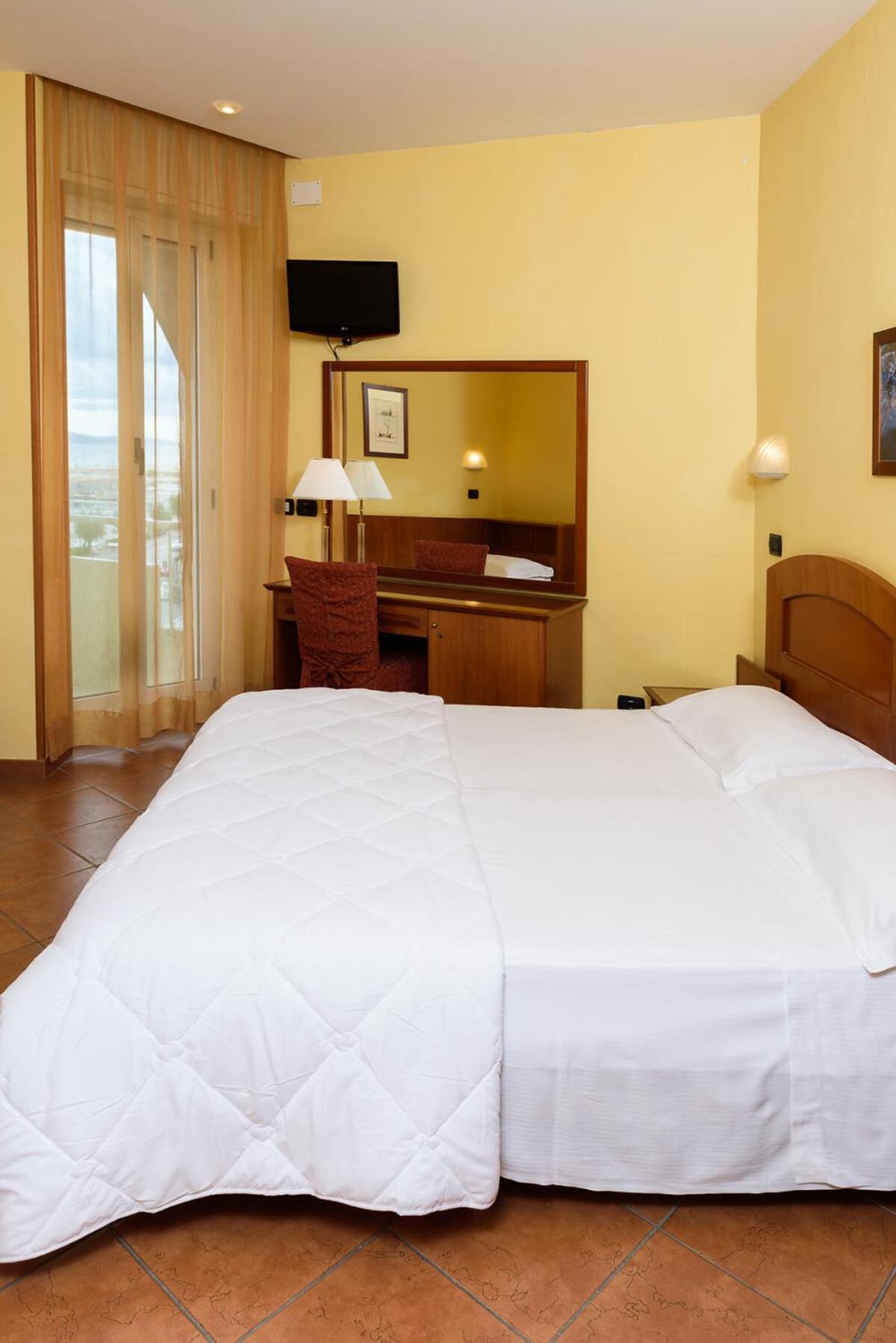 Hotel Audi Frontemare Rimini